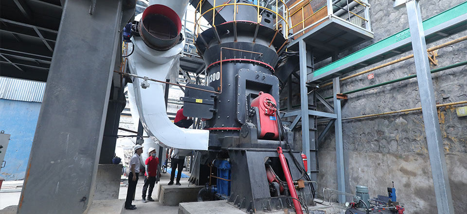 HLM系列立式磨粉機